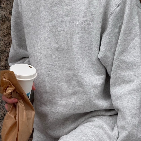 Djerf Avenue Tops - Djerf Avenue Staple Sweatshirt Grey